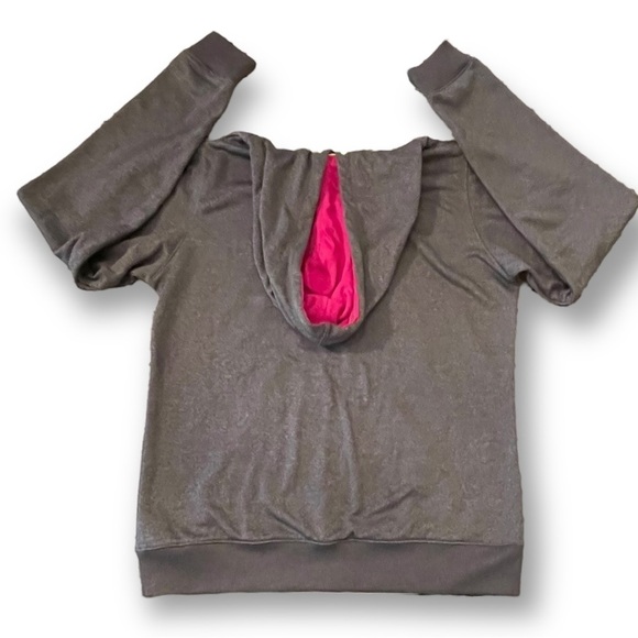 NWOT-UNDER Armour-Size M-UA Storm-Gray, Pink, & Neon Green Logo Hoodie - Picture 2 of 4